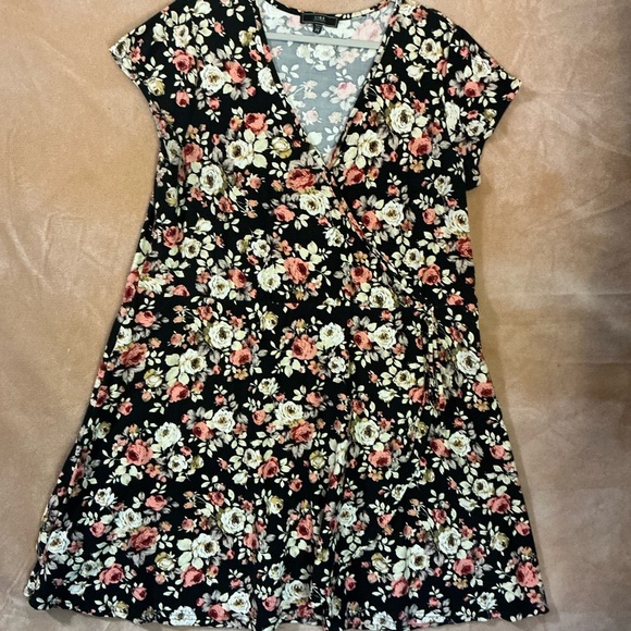 Floral  Dress - Black with flower design wrap around look - Picture 1 of 6